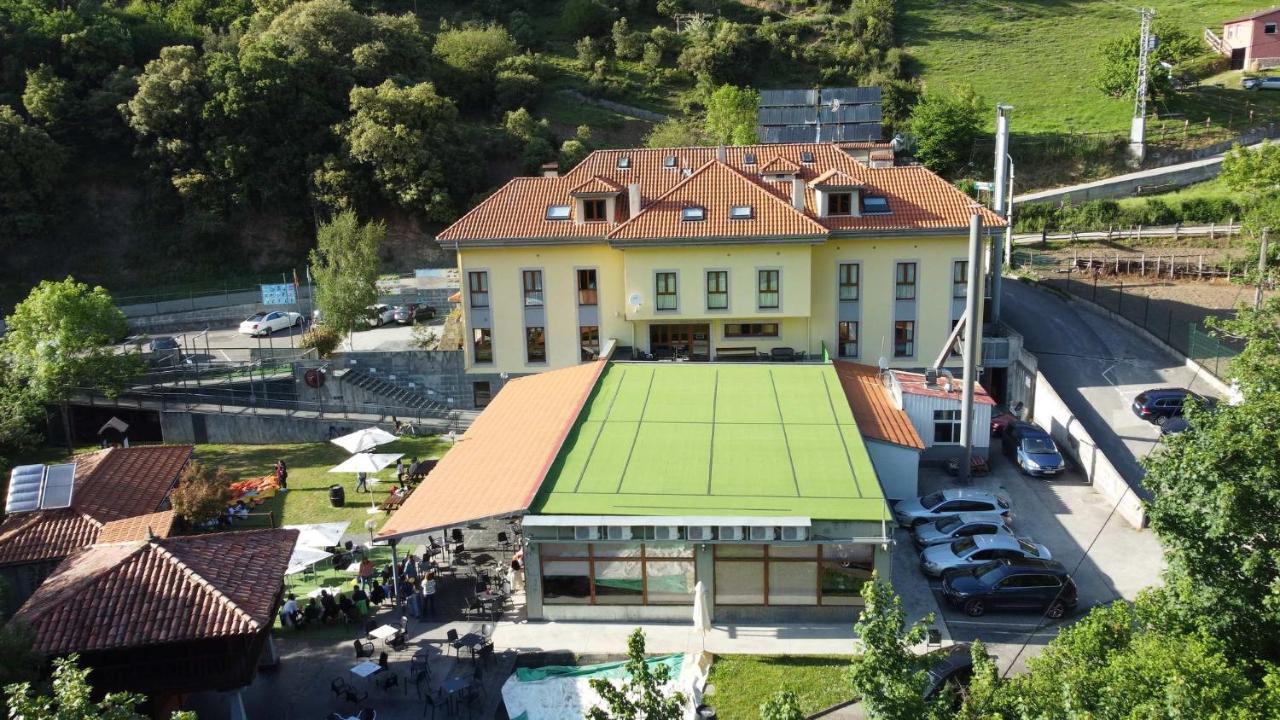 Hotel Santa Cristina Pola de Lena Kültér fotó