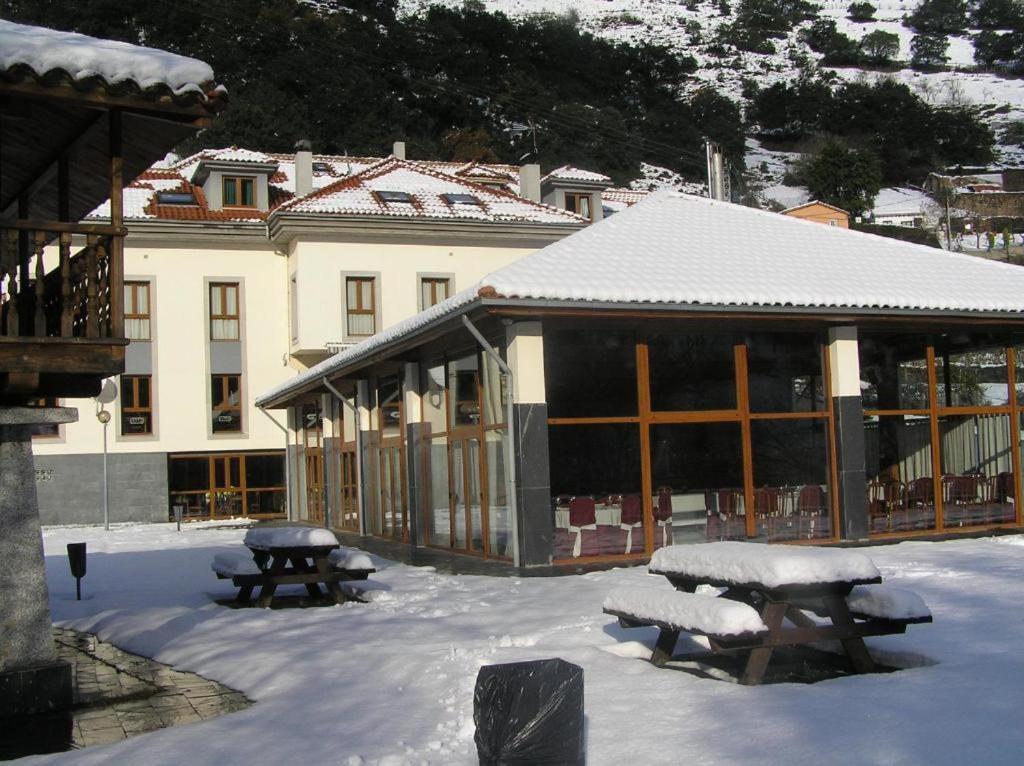 Hotel Santa Cristina Pola de Lena Kültér fotó